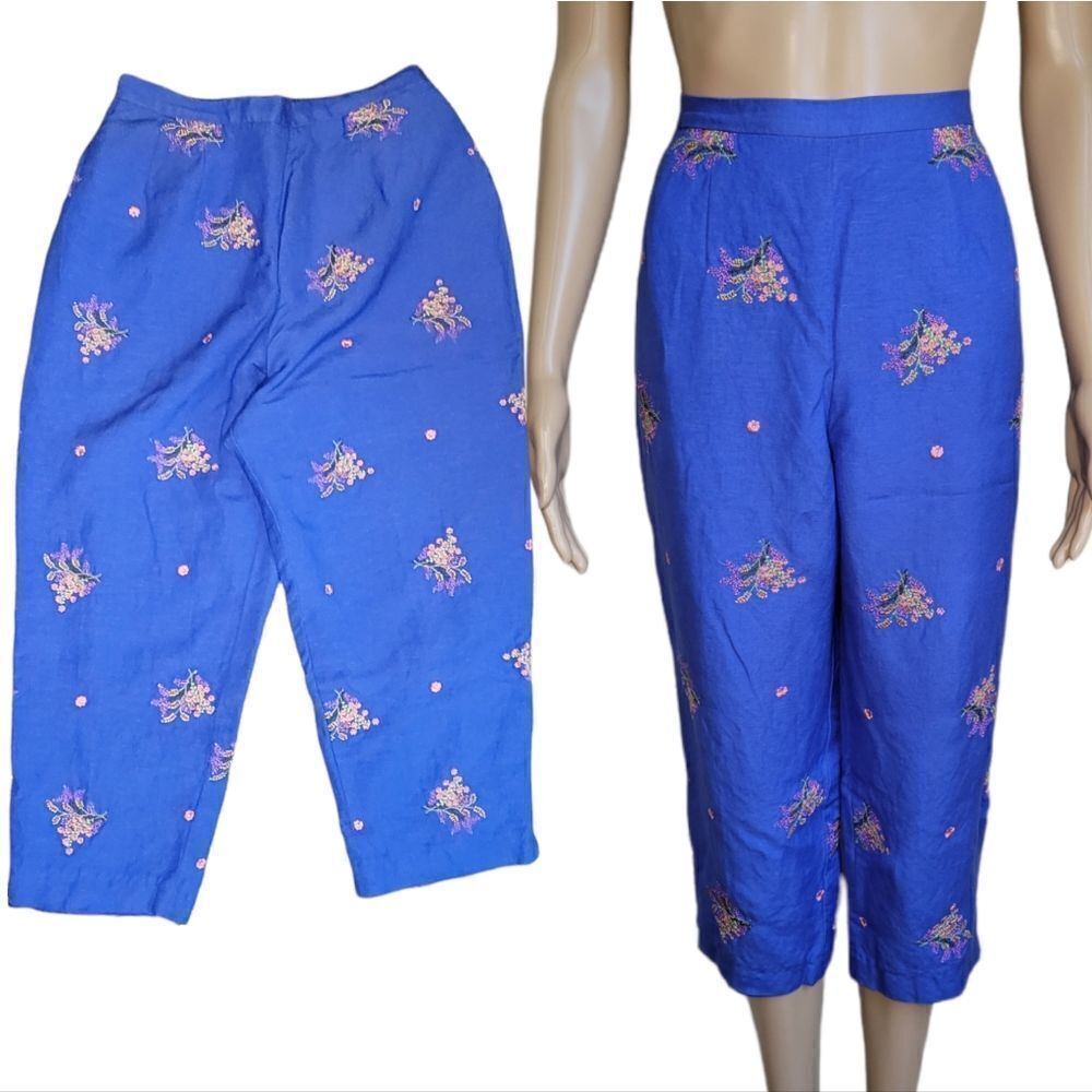 Blue Cropped Summer embroidered linen Pants.